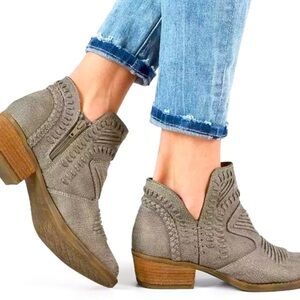 Not Rated New without Tags. Ankle booties. Size 9